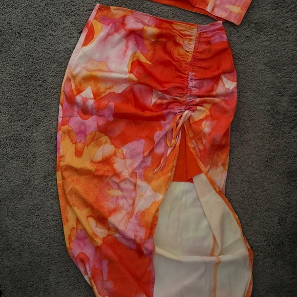 Showpo Vibrant Orange and pink skirt Set - Picture 7 of 11